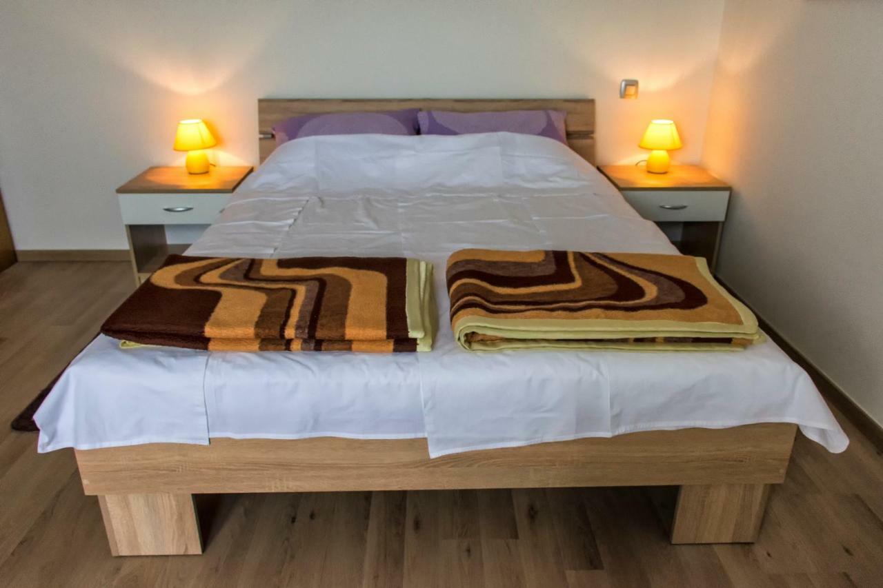 Apartmani Borko Ζάγκρεμπ Εξωτερικό φωτογραφία